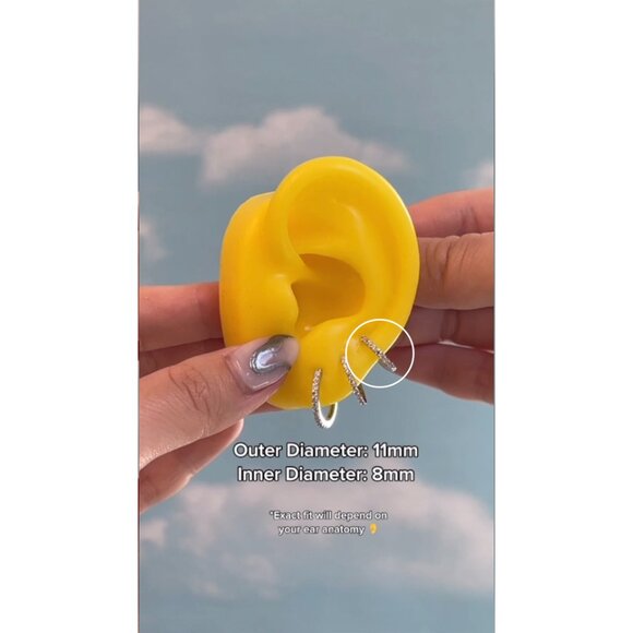 STUDS Mini Pavé Huggie - Silver/Clear, 8mm Inner Diameter, 11mm Outer Diameter - Picture 2 of 4